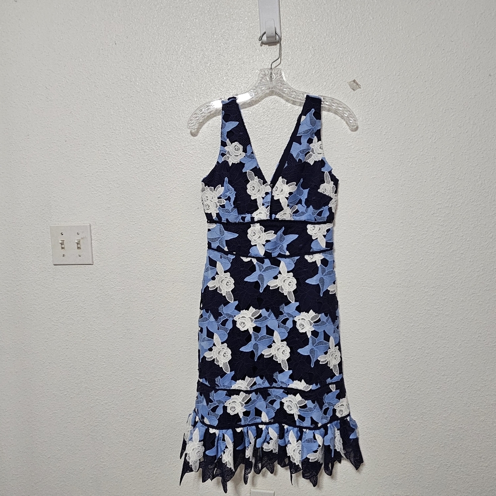 Vineyard Vines Blue and White Ruffled Sheath Dress